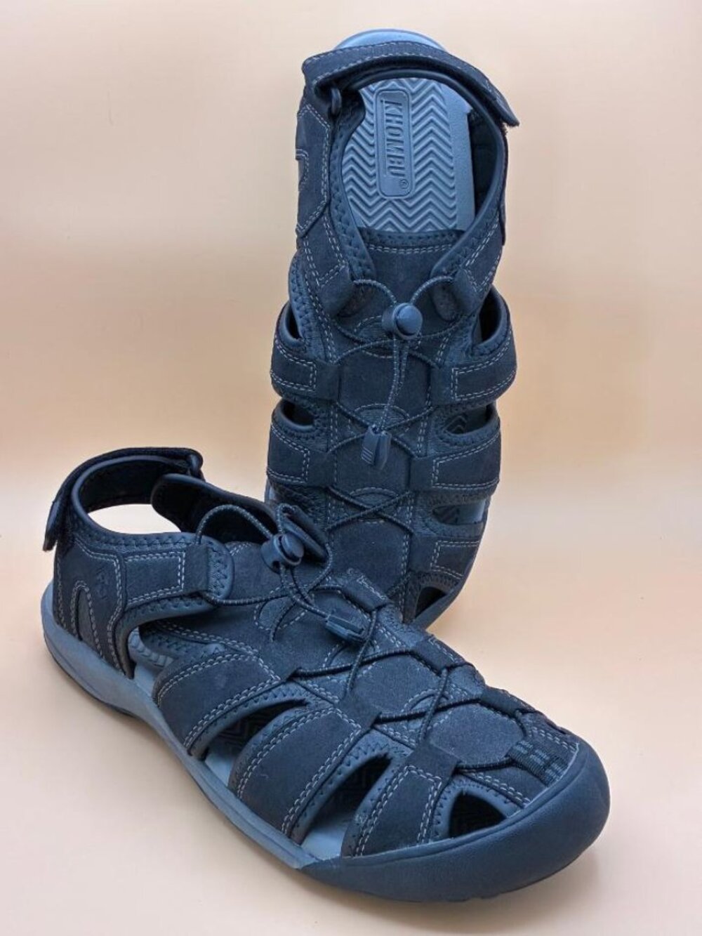Khombu Men's Black Outdoor Fisherman Sandals